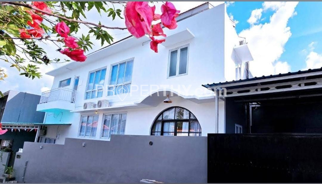 Dijual Rumah Semi Villa Full Furnished Luas Tanah 1,2 Are, SHM & IMB Lengkap - 7 Menit ke Sidewalk Jimbaran | PRPJ245