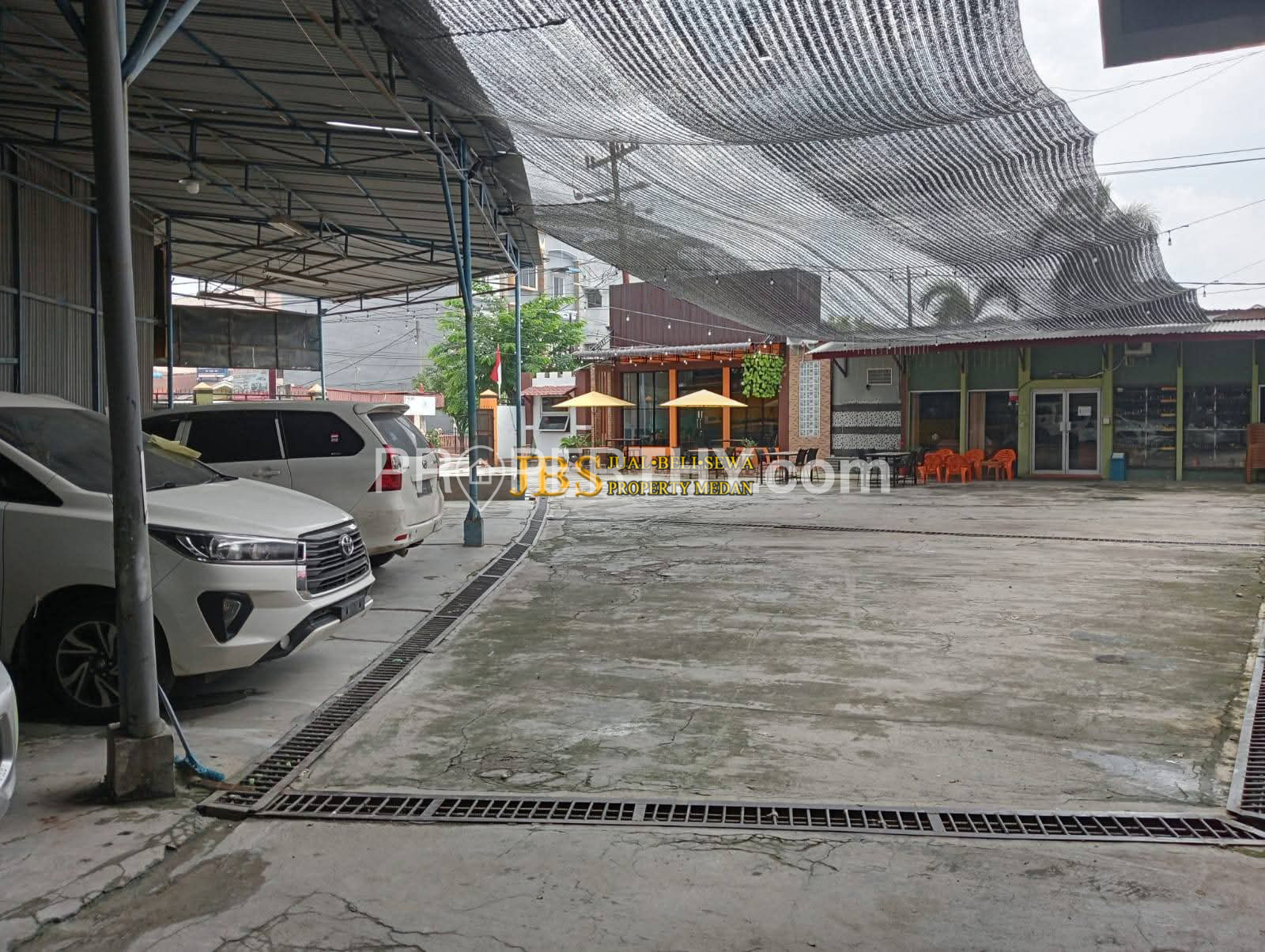 Jual Tanah dan Bangunan Hook di Jalan Brigjend H.A. Manaf Lubis - Daerah Gaperta (Ex Cafe dan Workshop)