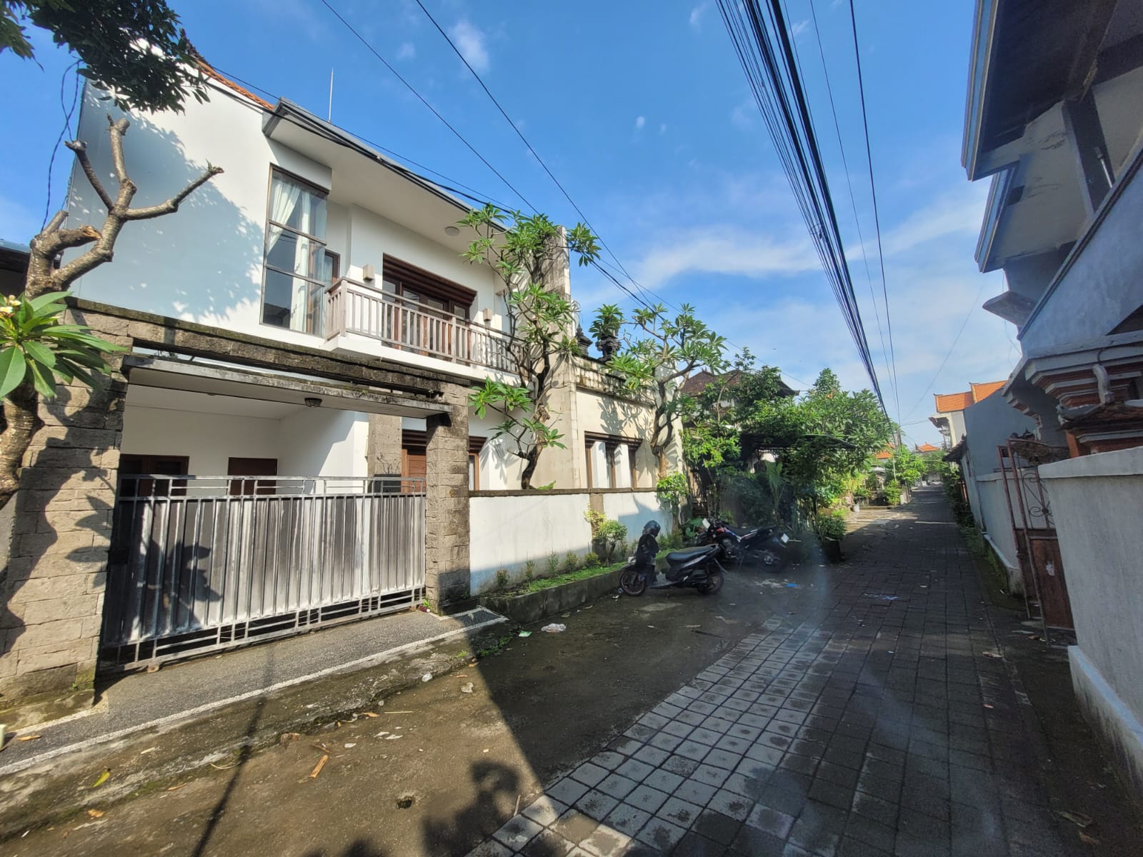 Rumah Fully Furnished Siap Huni di Cengana Sari Kesiman