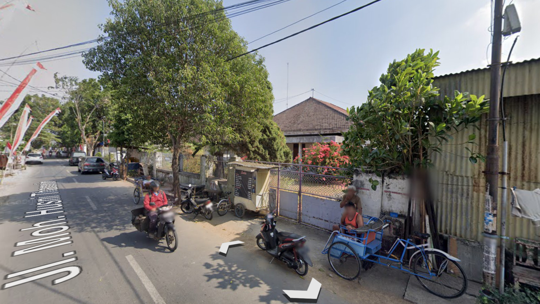 Rumah dan Gudang Moh. Husni Thamrin Pusat Kota Kediri Strategis