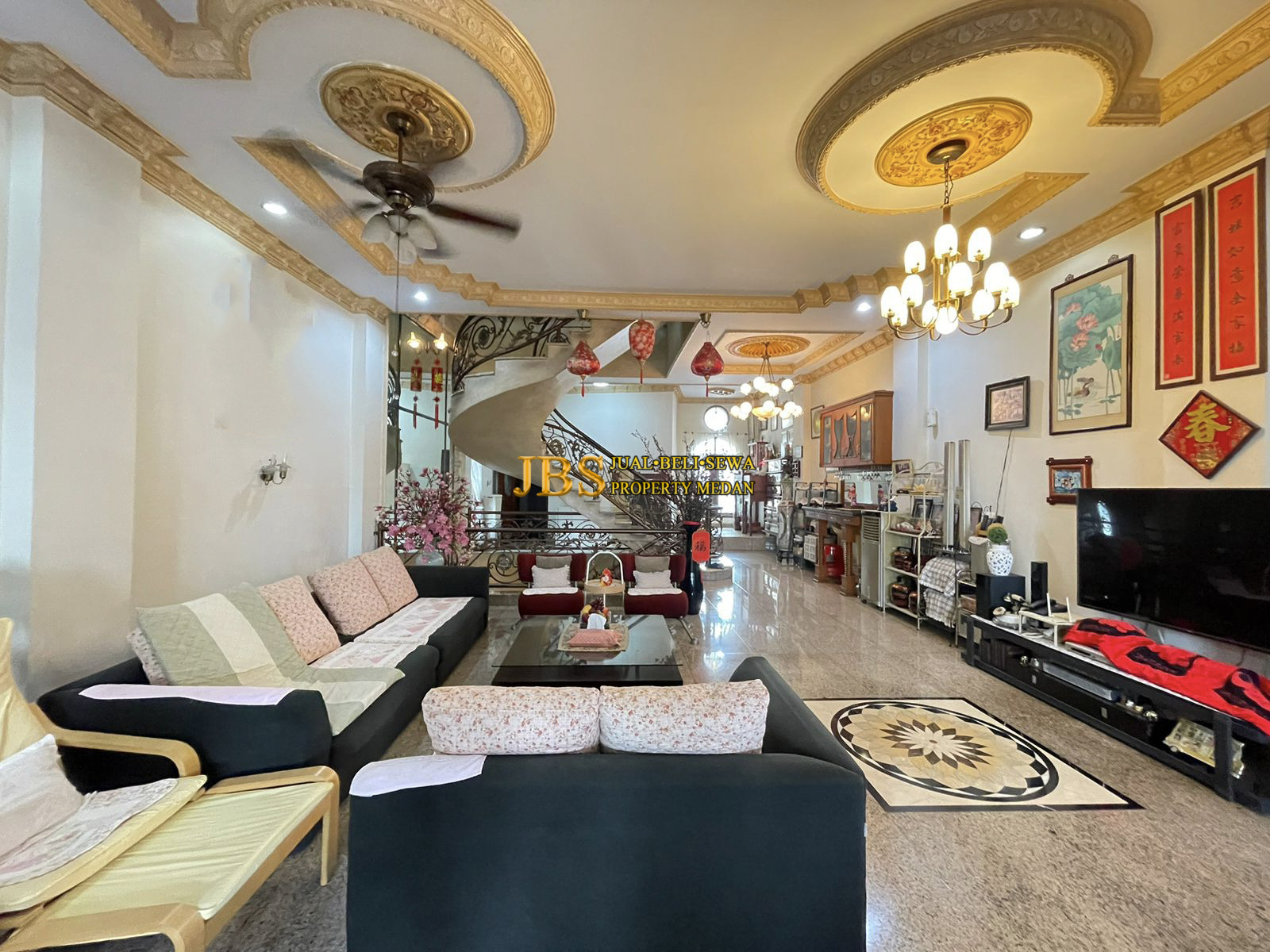 Dijual Ruko & Rumah 3,5 Tingkat di Jalan Gatot Subroto/Kampung Lalang - Medan