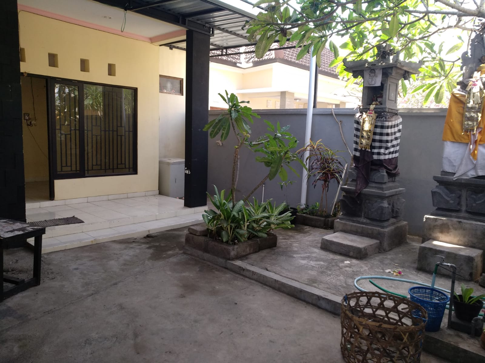 RUMAH MINIMALIS 2 LANTAI DEKAT KAMPUS UNUD JIMBARAN