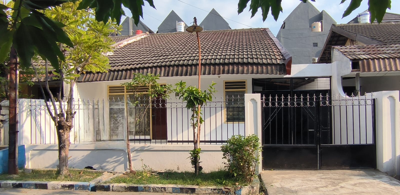 KOSAGRHA MEDOKAN AYU RUNGKUT 